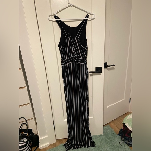 Black and White Jumper - Picture 2 of 5